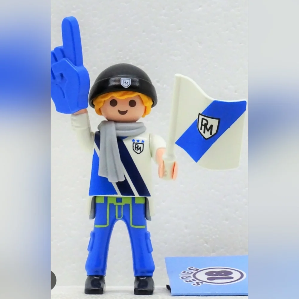 Playmobil 70369 Sports Fan Figure Series 18